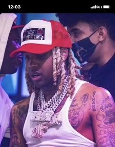 Meet your Posher, Mikayla